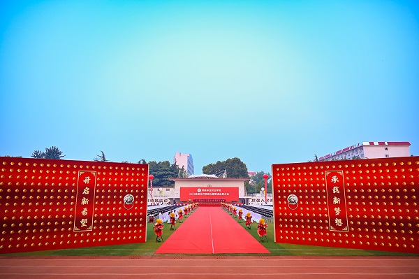 1694417020100036.jpg _ZZF3679.jpg